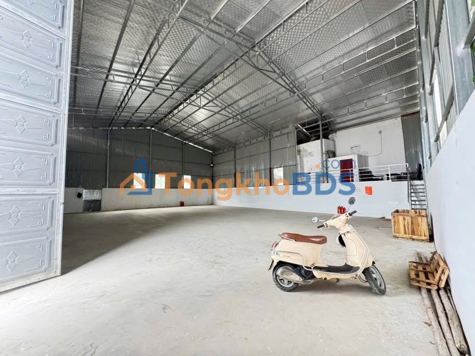 Kho xưởng Bắc Giang 280m² 15 triệu - Hoạt động ngay