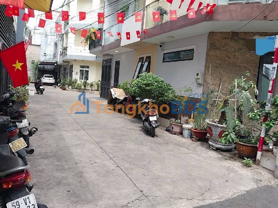 Nhà phố Lý Thánh Tông Q9 75m² 8 tỷ - Mặt tiền kinh doanh