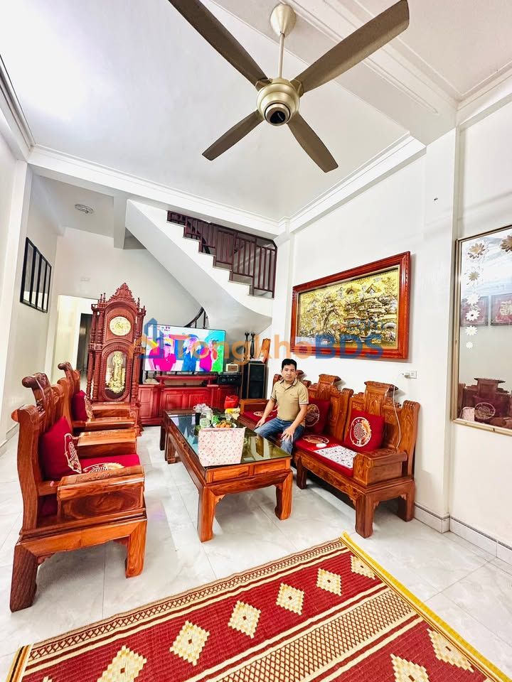 Nhà riêng Vũ Lạc 99m² giá 3 tỷ - Sẵn sàng ở ngay