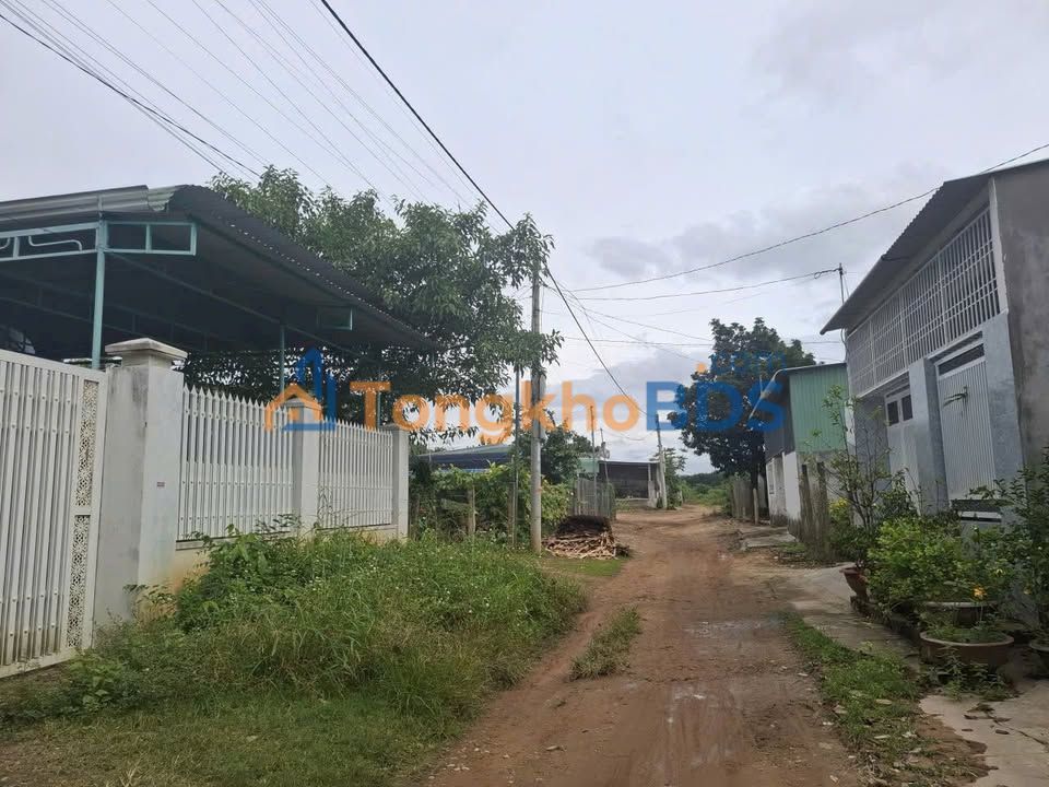 Đất thổ cư Vinh Quang Kon Tum 215m² 0,4 tỷ - Sổ đỏ chính chủ