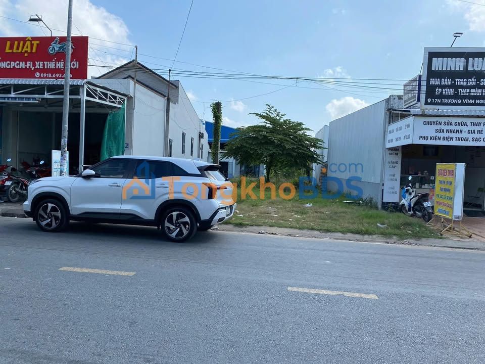 Đất nền Trương Vĩnh Nguyên 240m² 5.9 tỷ - Đường ô tô