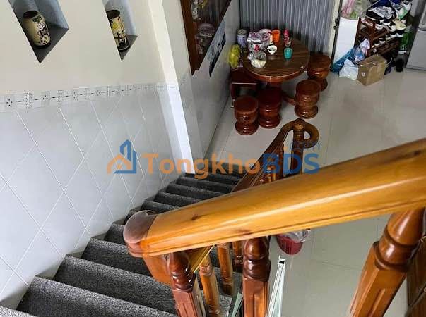 Nhà hẻm Trần Hưng Đạo Quy Nhơn 50m² 2 tỷ - Ô tô vào