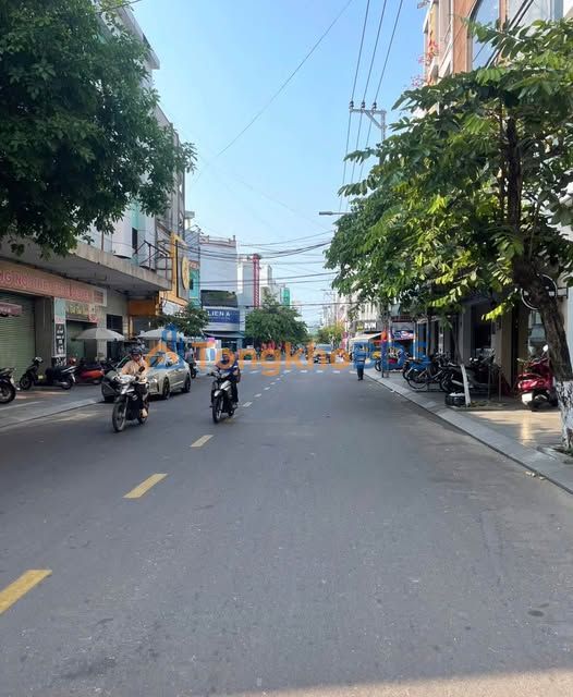 Nhà phố Lê Lợi Quy Nhơn 112m² 13 tỷ - Mặt tiền kinh doanh