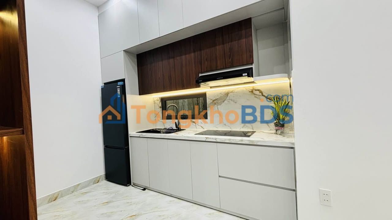 Nhà riêng Trần Cao Vân, Hải Châu 48m2 4 tỷ - Ô tô vào tận nhà