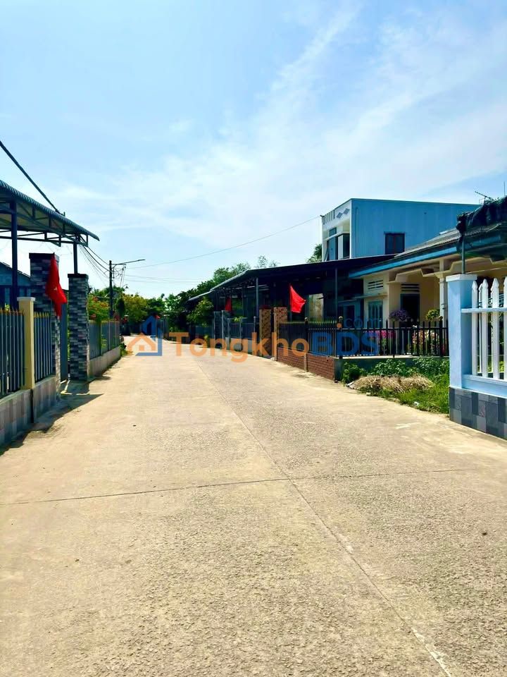 Đất nền Nam Phước 200m² giá 1,1 tỷ - Đường ô tô