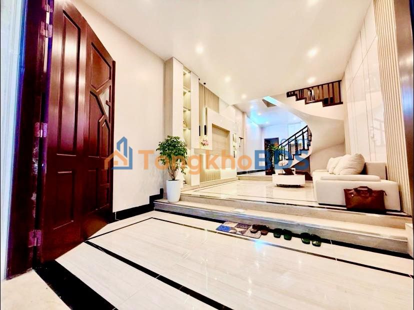 Nhà Minh Khai 56m² 12.5 tỷ - Ô tô vào tận nhà, sổ đẹp