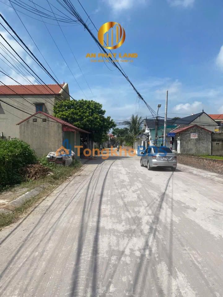 Đất Trần Khát Chân Phủ Lý 96m² thỏa thuận - Đường to ô tô