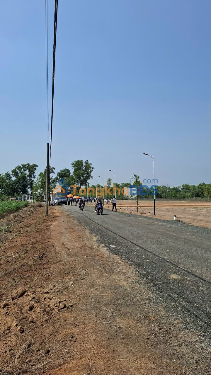 Đất nền Hòa Lợi Bến Cát 200m² 300 triệu - Sổ đỏ chính chủ