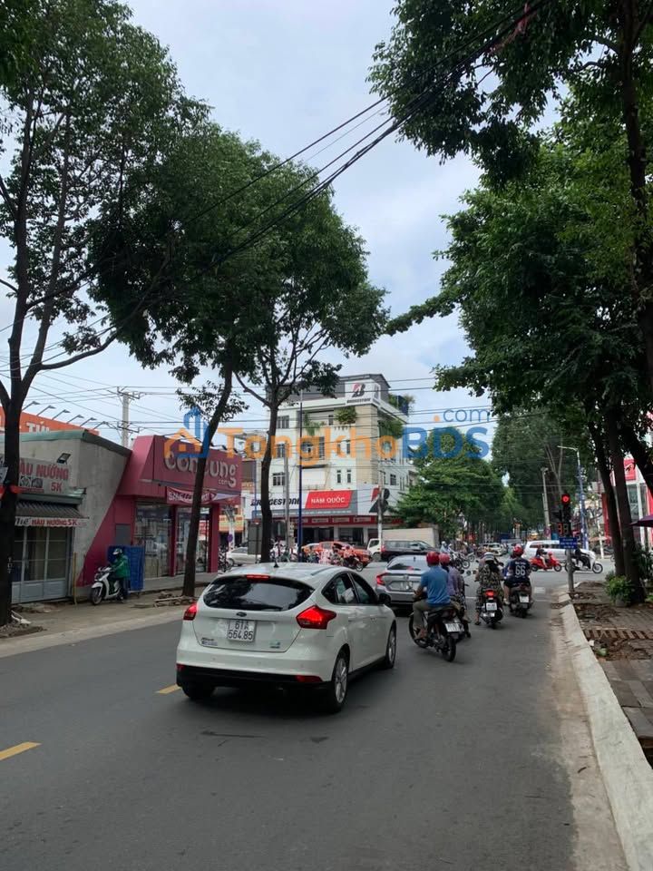 Nhà mặt tiền Thích Quảng Đức 179m2 16 tỷ - Mặt tiền kinh doanh