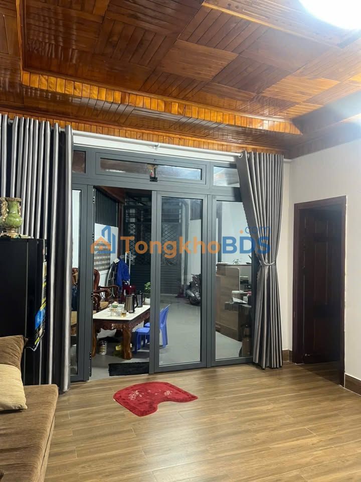 Nhà riêng Lý Nam Đế Đà Lạt 85m² 2.78 tỷ - Ô tô vào nhà
