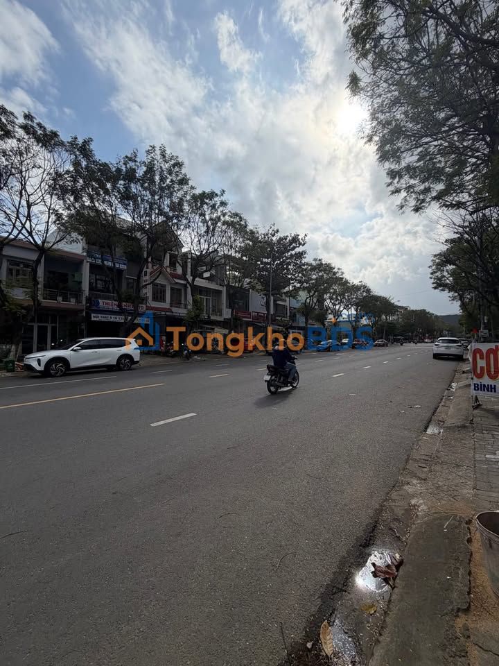 Nhà 2 tầng Trịnh Đình Thảo 122m² 13,6 tỷ - Chính chủ bán