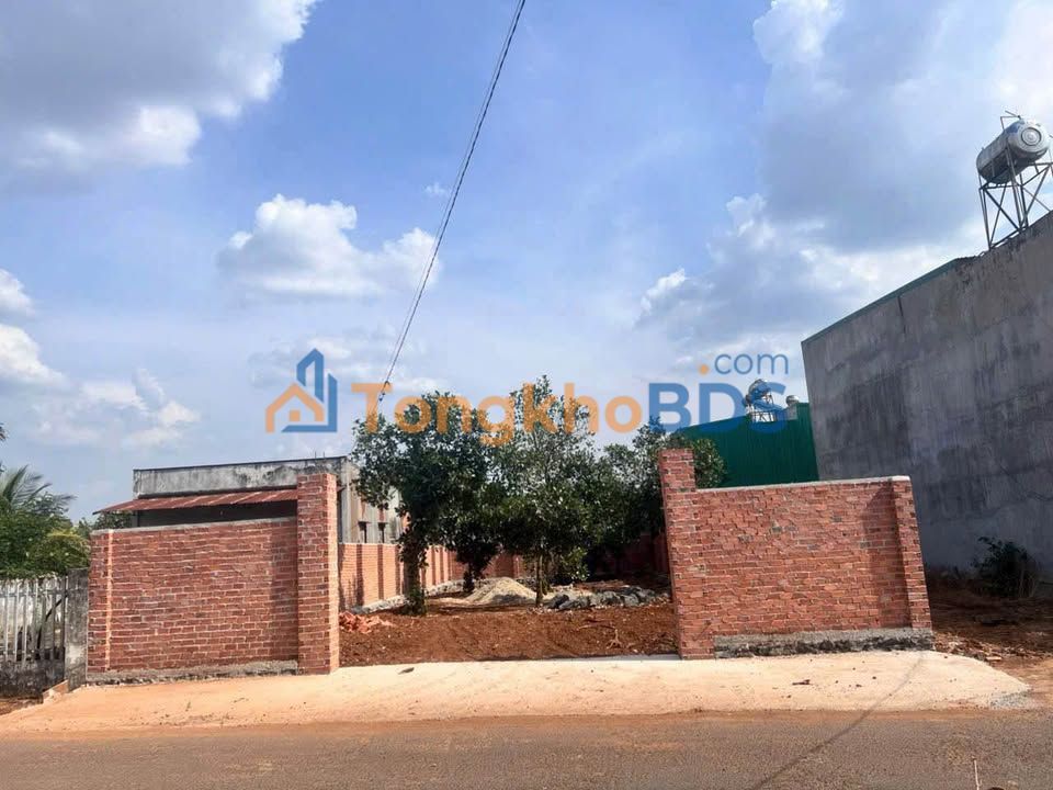 Đất Buôn Ma Thuột 420m² 5.5 tỷ - Đường ô tô lớn