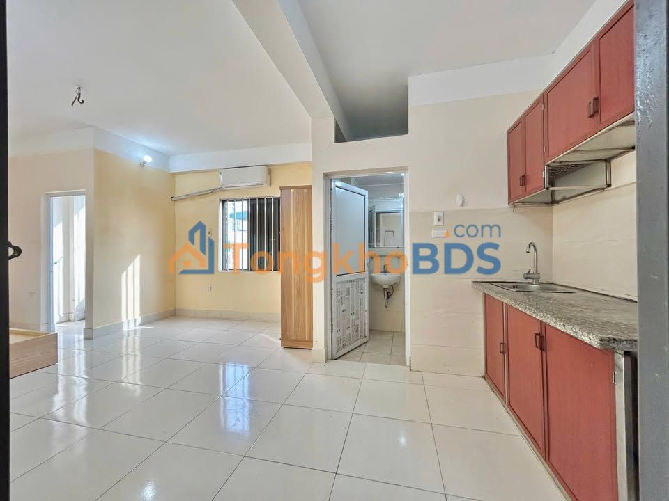 Studio Phú Kiều Cầu Giấy 30m² 3,2 triệu - Bàn giao ngay