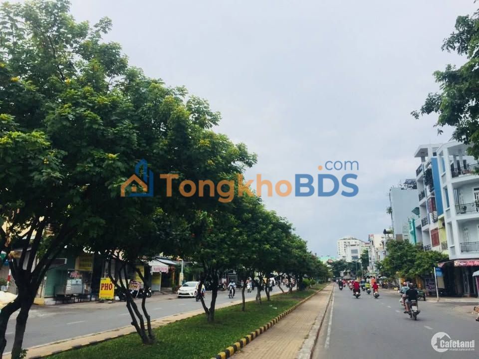 Nhà phố Tân Phú 55m² giá 8.6 tỷ - Mặt tiền kinh doanh