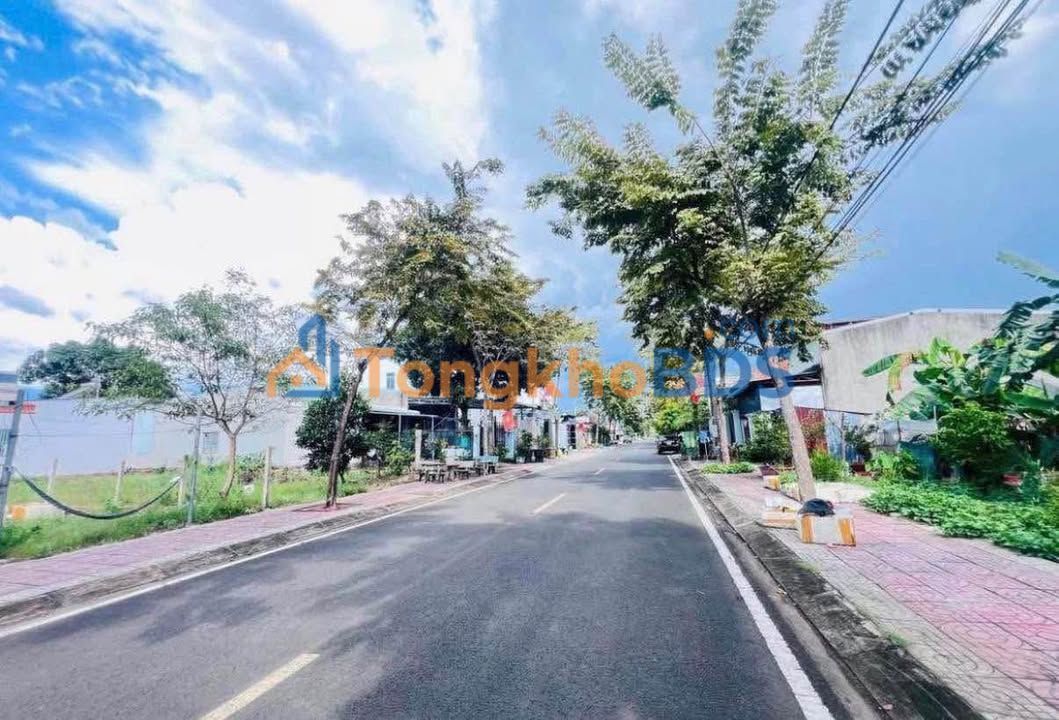 Đất TĐC Tân Thành Đồng Xoài 300m² 3 tỷ - Giá tốt hiếm có