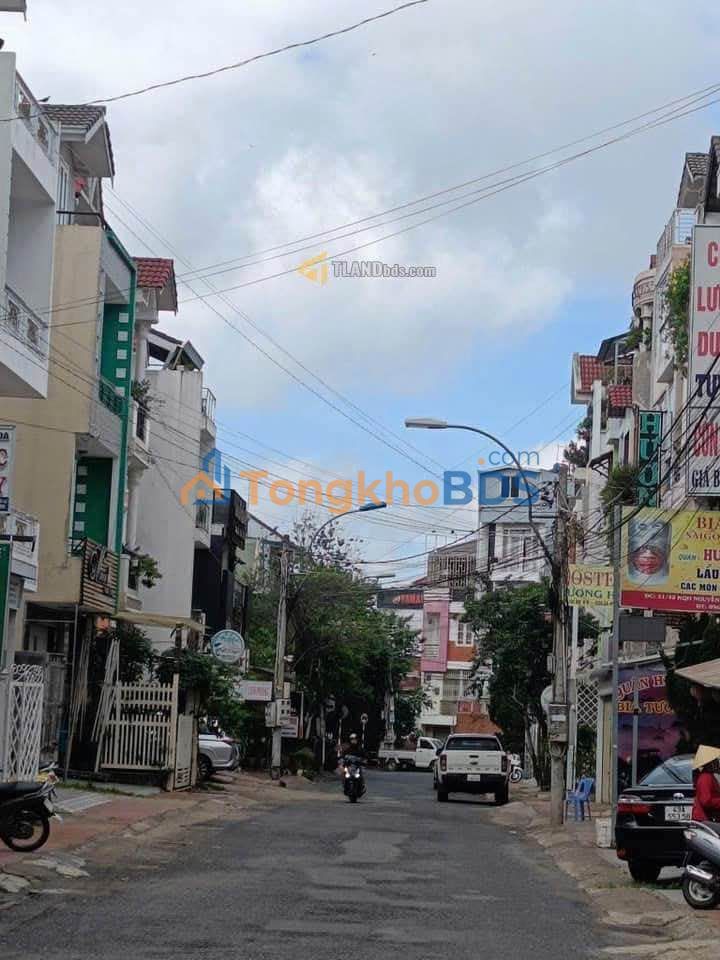 Khách sạn Nguyễn Công Trứ Đà Lạt 90m² 13 tỷ - Cho thuê ngay