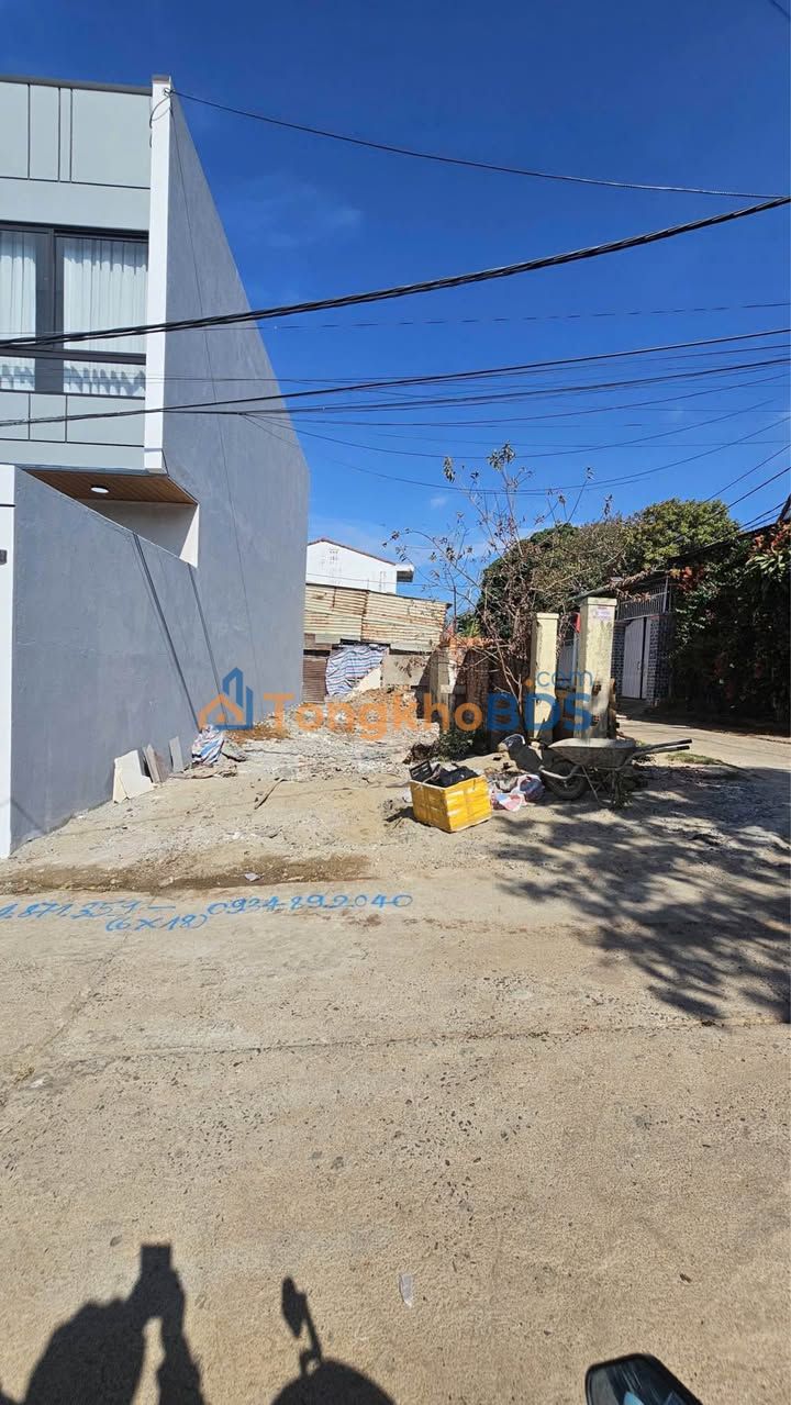 Đất hẻm 64 Nguyễn Lương Bằng 94m² 2.36 tỷ - Đường ô tô rộng