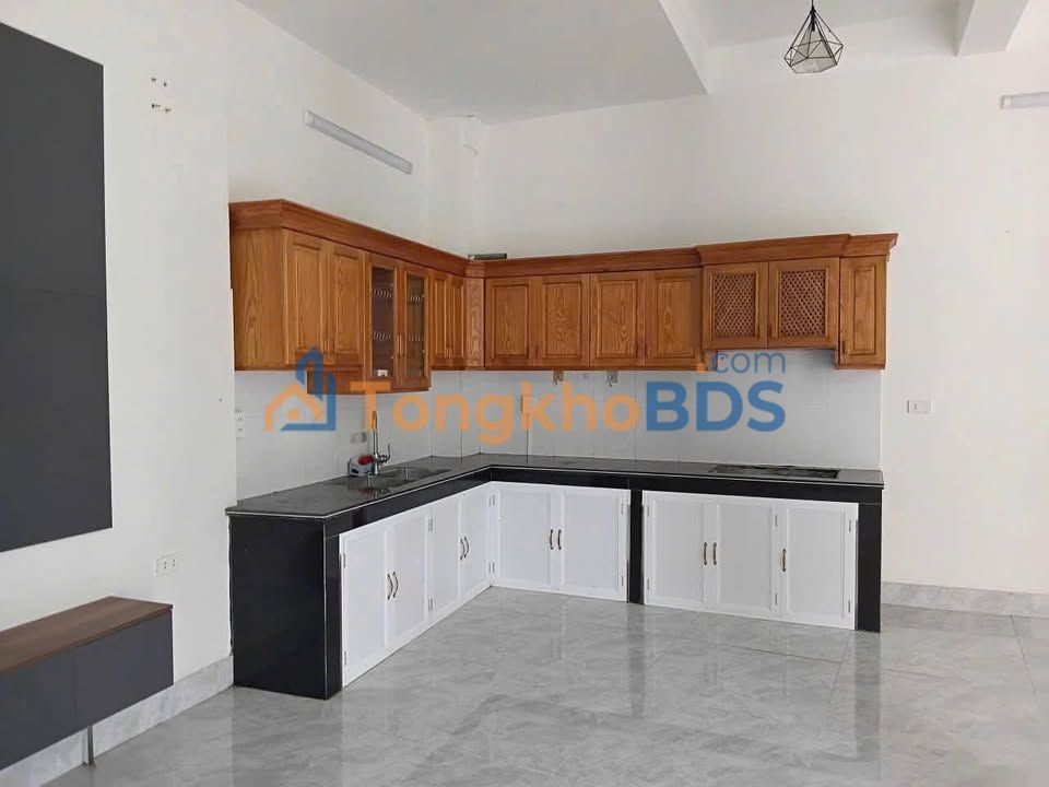 Nhà 2 tầng Trần Xuân Soạn 72m² giá 4tr - Sẵn sàng ở ngay