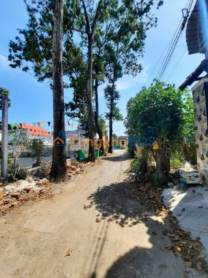 Nha Tan Dong Hiep Di An 118m² 2,8 ty - Chinh chu ban