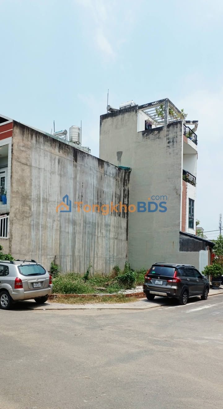 Đất nền Quận 9 82m² giá thỏa thuận - Sổ đỏ chính chủ