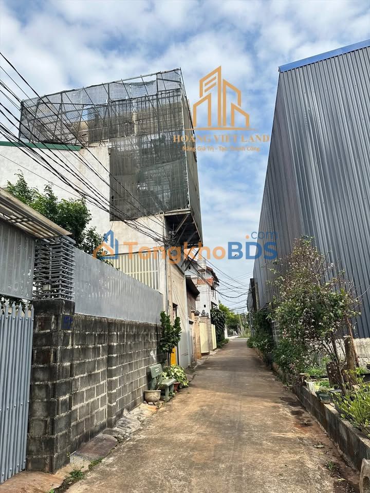 Đất hẻm Đồng Khởi Buôn Ma Thuột 90m² 3.6 tỷ - Sổ đỏ