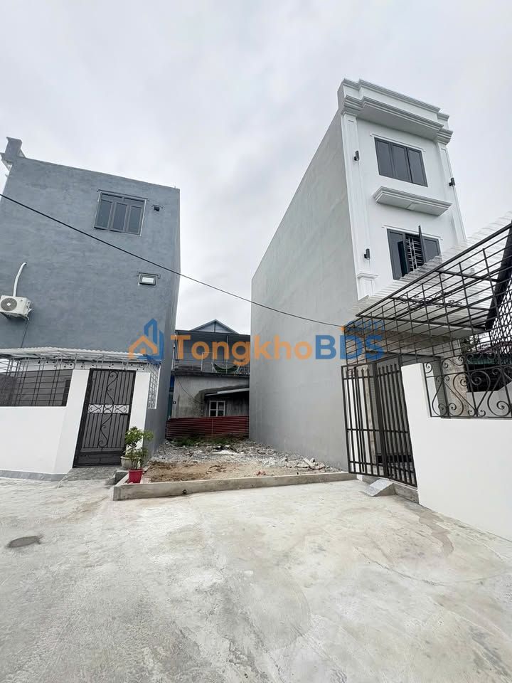 Nhà 3 Tầng 54m² Đồng Thái, An Dương - Sổ Đỏ Chính Chủ, Giá 2.45 Tỷ