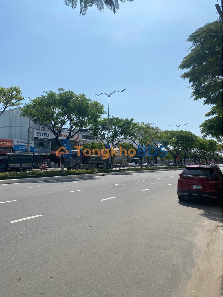 Nhà mặt tiền Lê Văn Hiến 155m² 17 tỷ - Ô tô vào tận nhà