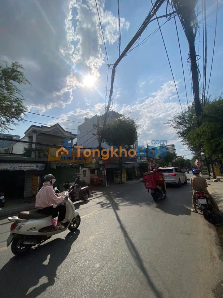 Nhà phố Nguyễn Văn Khối 96m² 17 tỷ – Mặt tiền kinh doanh