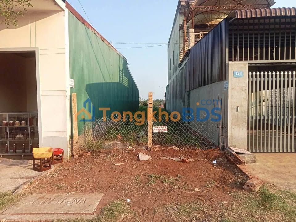 Nhà mặt tiền Nguyễn Văn Linh Đông Hòa 112m² 4.9 tỷ - Mặt tiền kinh doanh