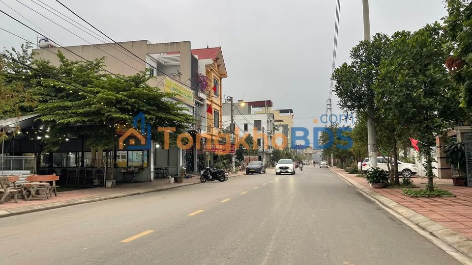 Nhà phố Quang Minh 57m² 3.5 tỷ - Mặt tiền KD trục chính