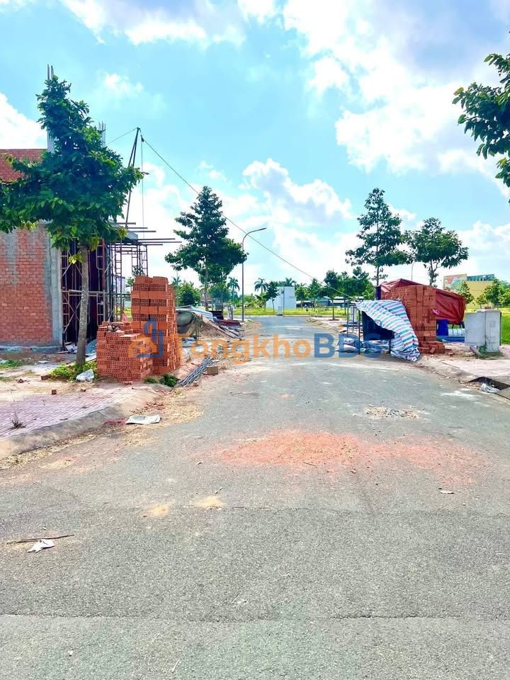 Đất nền Thị trấn Thủ Thừa 100m² 1,15 tỷ - Sổ đỏ chính chủ