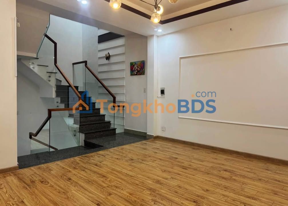 Nhà mặt tiền Bế Văn Đàn Tam Kỳ 75m² 8.5 tỷ - Vị trí đẹp