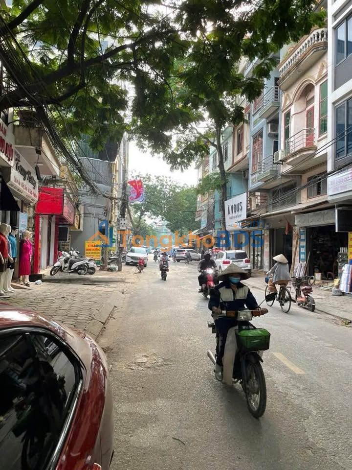 Nhà riêng Đông Anh 69m² giá 5 tỷ - Ô tô vào tận nhà