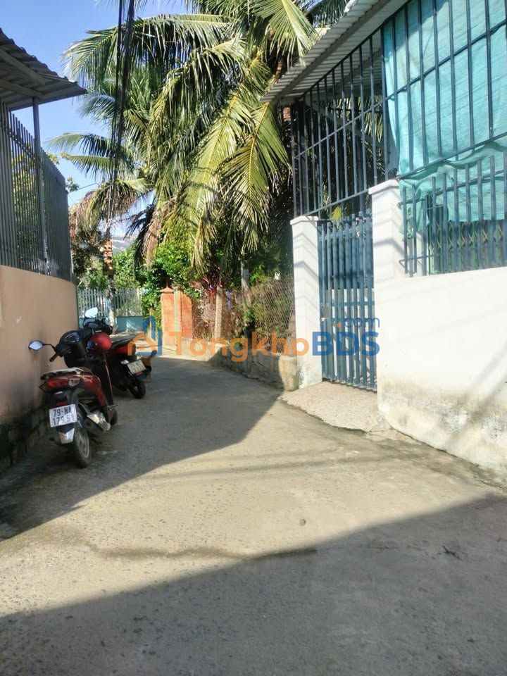 Nhà Thái Thông Vĩnh Thái 64m² giá 950 triệu - Vị trí đẹp