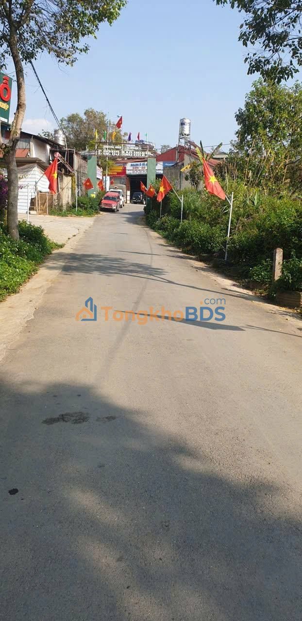 Đất nền Tân Phong Lai Châu 138m² 4xx triệu - Sổ đỏ chính chủ