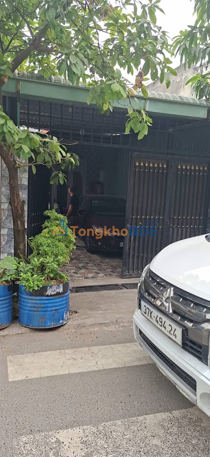 Nhà lô góc An Phú 20 Thuận An 124m² 3.3 tỷ - Ô tô vào nhà