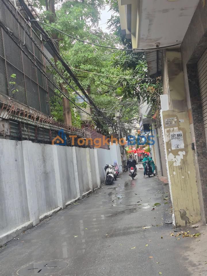 Townhouse Ngõ Bagac Tránh 40m² 11 tỷ - Sẵn sàng kinh doanh