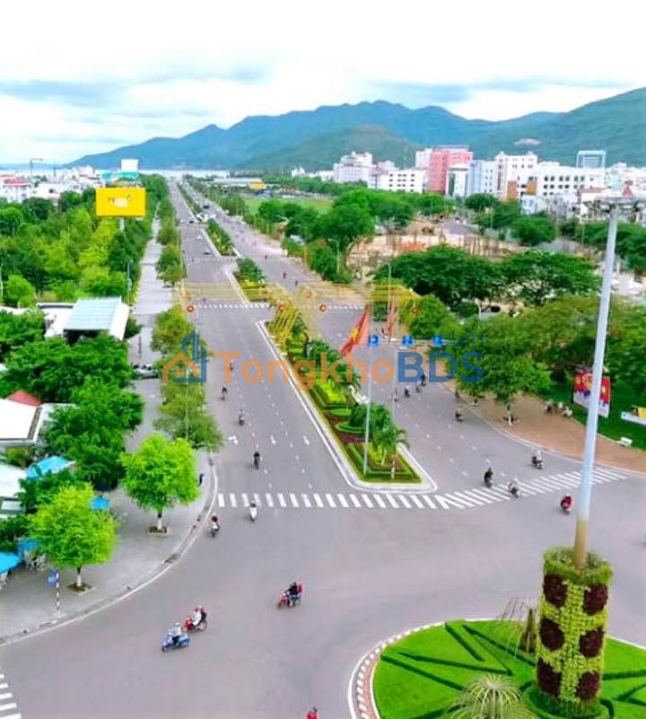 Nhà mặt tiền Nguyễn Thái Học 86m² 10 tỷ - Đường lớn sầm uất