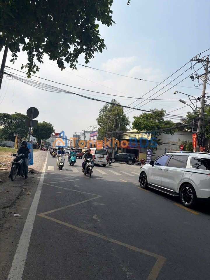 Nhà mặt tiền Đỗ Xuân Hợp 60m² 17 tỷ - Chính chủ bán