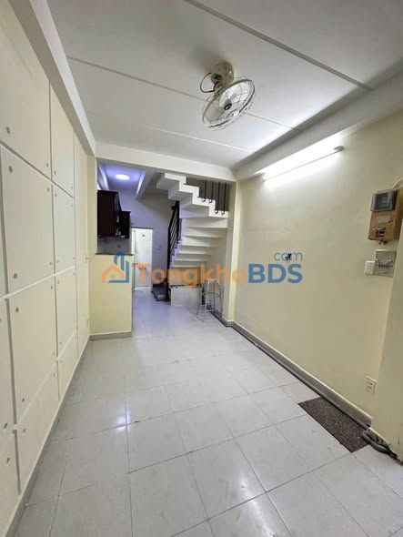 Nhà nguyên căn Nguyễn Thị Minh Khai Q1 27m² 12 triệu - Sẵn sàng ở ngay