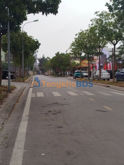 Đất Nguyễn Lam Long Biên 36m² thỏa thuận - Sổ đỏ chính chủ