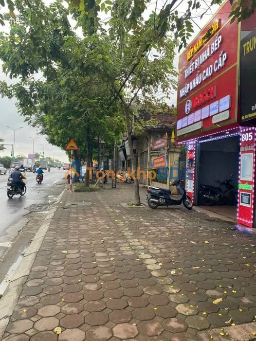 Mặt bằng Đặng Xá 80m² 10 triệu - Vỉa hè rộng