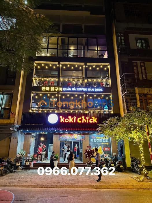FrontHouse Nguyễn Khánh Toàn 300m² - Vị trí đắc địa