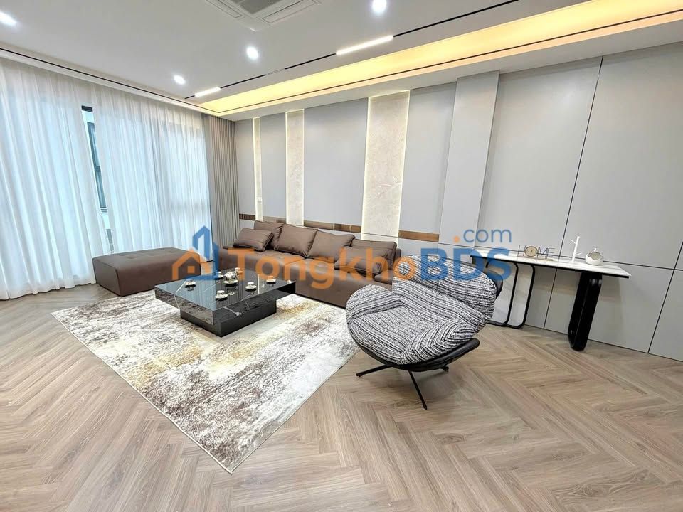 Townhouse Ngọc Thụy 50m² 1X tỷ - Ô tô vào nhà