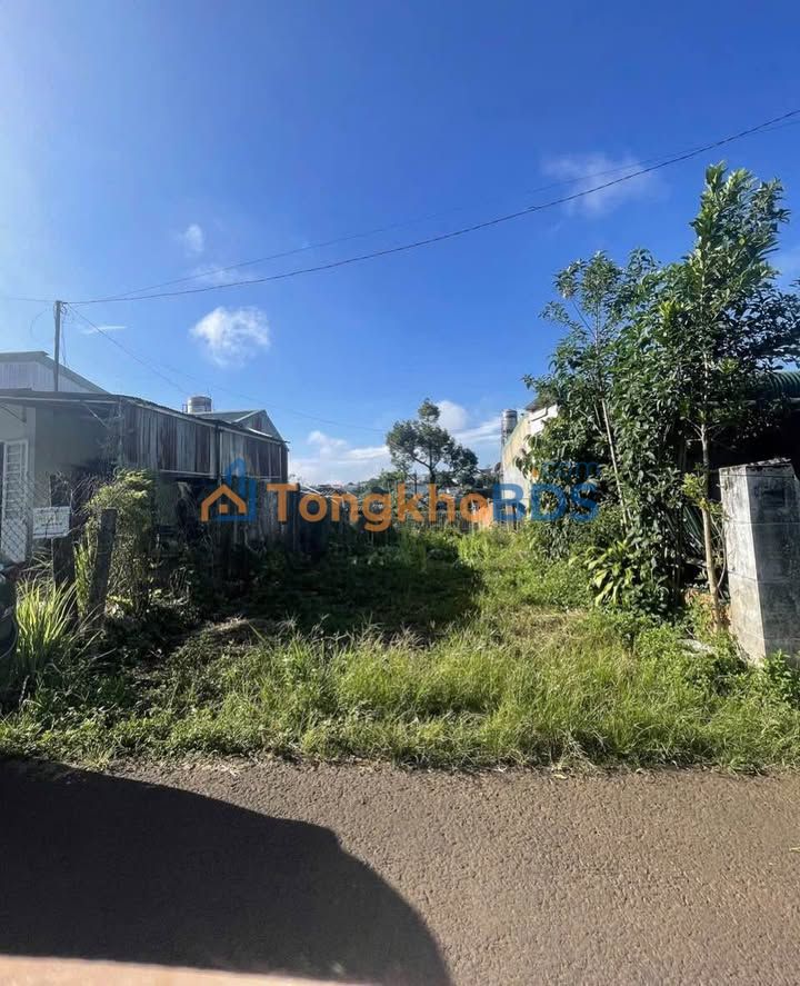 Đất nền Phường 2 Bảo Lộc 196m2 giá 2.4 tỷ - Thổ cư 100%