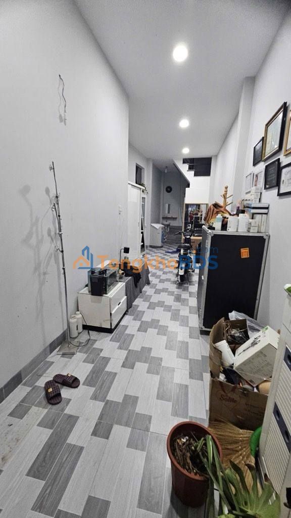 Nhà cho thuê Tôn Thất Hiệp Q11 442m² 8 triệu - Sẵn sàng ở ngay