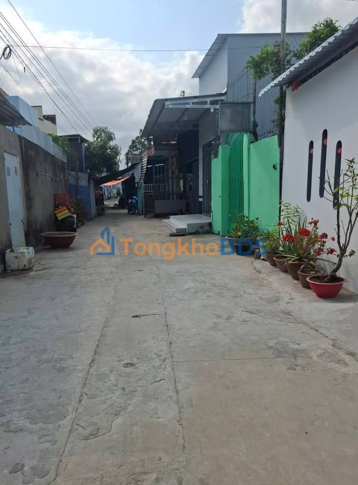 Nhà riêng Hà Đông 150m² giá 1.1 tỷ - Ô tô vào tận nhà