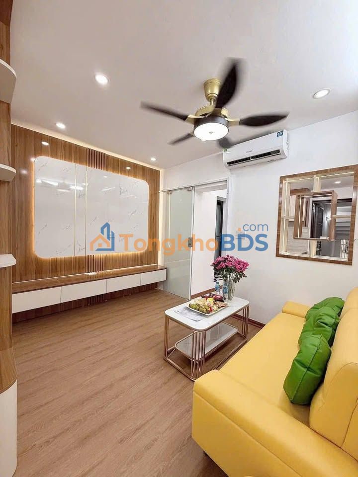 Nhà tập thể Tân Mai 60m² 2.86 tỷ - Sẵn sàng ở ngay