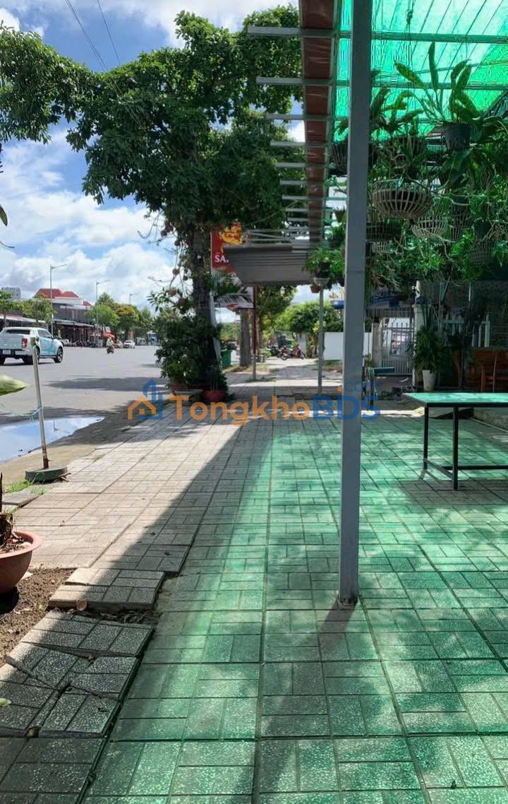 Đất nền Nguyễn Thái Học Long Xuyên 522m² Sổ đỏ chính chủ