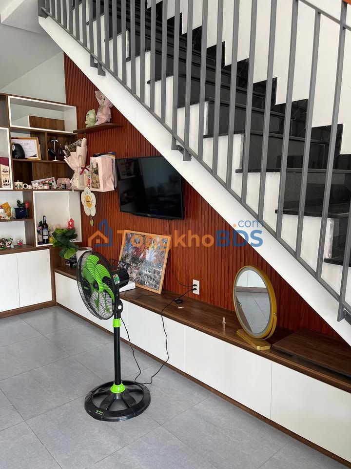 Nhà mặt tiền Trần Quý Cáp BMT 8 triệu - Sẵn sàng ở ngay